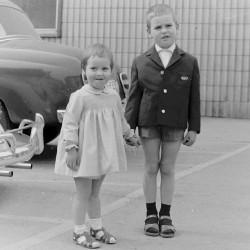 Kind, Junge, Mädchen, 1960er, lustig, B/W, S/W,gaidaphotos