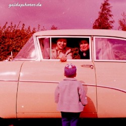 Kind, Frau, Auto, Abschied, Begegnung, Lachen, 1960er